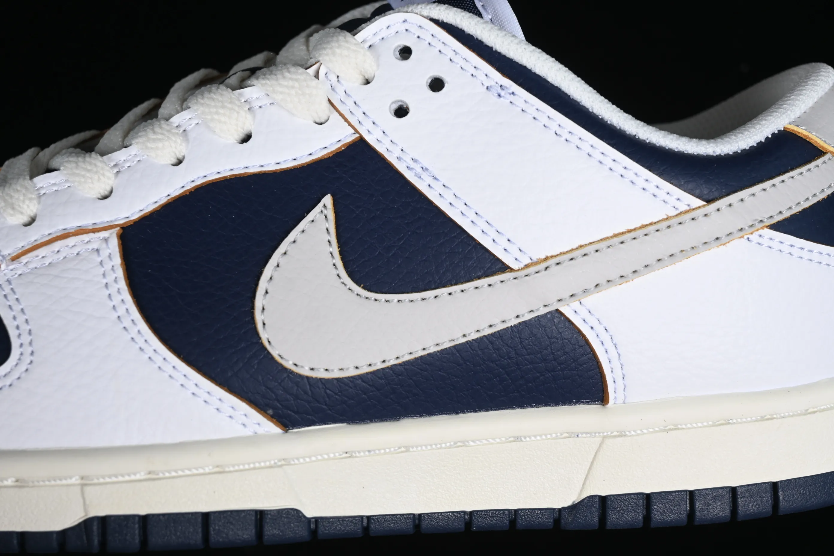 All categories Nk SB Dunk Series Nk SB Dunk Low low-top sneakers HUF x Nk SB Dunk Low NYC San Francisco joint model SB low-top sports and leisure sneakers FD8775-100